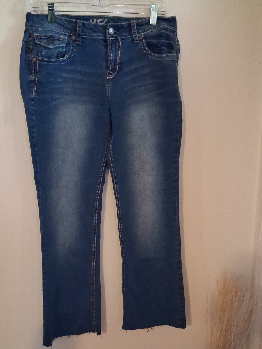 Wildflowers Dark Blue Straight-Leg Jeans with Faded Wash